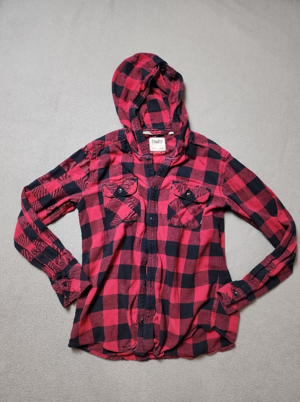 Aritzia TNA boyfriend fit plaid shirt with hood